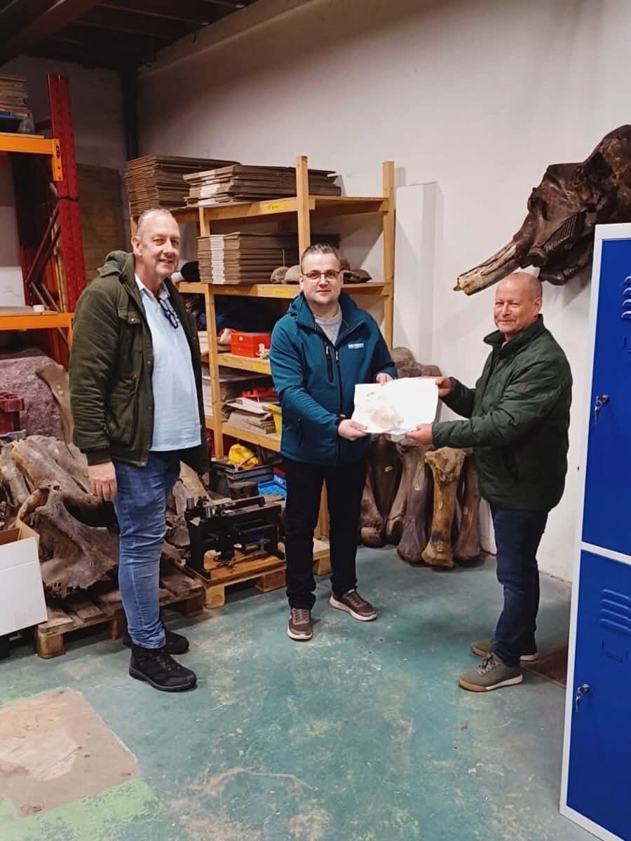 Stichting Identiteit Gezocht ontvangt vijftien menselijke botten voor DNA-onderzoek